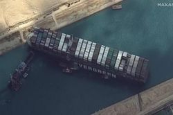 Ai sẽ đền bù 1 tỷ USD thiệt hại từ sự cố kênh đào Suez cho Ai Cập?