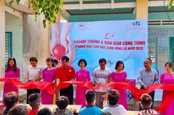 Khánh thành công trình lớp học cho học sinh vùng lũ xã Chư Krêy