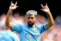 Aguero ở lại Ngoại hạng Anh, sẽ đến Chelsea?