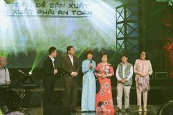 'Quán thanh xuân' tháng 4: NSND Quang Thọ, Hoàng Cúc nhớ mãi ký ức 'tiếng còi tầm'
