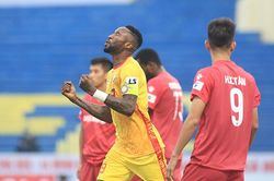 Bình luận viên Quang Huy: 'Chữ Chuyên cũng lắm gian truân'