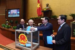Quốc hội miễn nhiệm Thủ tướng Chính phủ