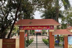 Nam sinh lớp 8 bị bạn đâm tử vong