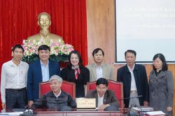 Khối thi đua các cơ quan Đảng ký kết giao ước thi đua năm 2021