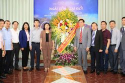 Lãnh đạo thành phố Hà Nội thăm, chúc mừng Tổng hội Thánh Tin lành Việt Nam (miền Bắc)
