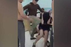 TP.HCM: Đình chỉ bảo vệ dân phố đánh đập dã man 2 thiếu niên
