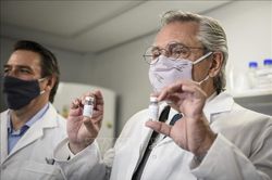 Dịch COVID-19: Tổng thống Argentina dương tính với virus SARS-CoV-2