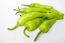 Mua ớt xanh chỉ cần nhìn vào độ cong biết ngay ớt ngon hay không
