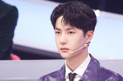 Vương Nhất Bác rơm rớm nước mắt trong chương trình Hoa thải thiếu niên vì điều này