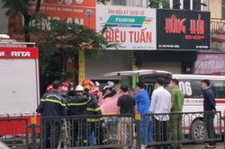 Cháy cửa hàng đồ dùng mẹ và bé trên phố Tôn Đức Thắng