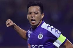 Bóng đá Việt Nam hôm nay: Văn Quyết bị CLB Hà Nội nhắc nhở. Thầy Lee Nguyễn xem nhẹ V-League