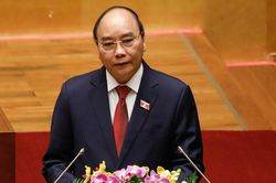 Chủ tịch nước Nguyễn Xuân Phúc: 'Con tàu' Việt Nam sẽ vượt qua mọi sóng to, gió cả
