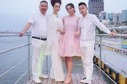 Vợ chồng Mai Thu Huyền mừng con gái tròn 18 tuổi