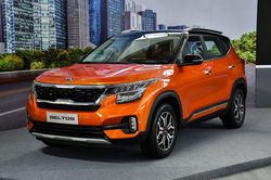 Kia Seltos tăng giá bán, chờ một tháng để nhận xe