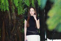 Đến đám cưới em gái người yêu, tôi ghé tai chú rể hỏi một câu khiến anh ta tắt nụ cười, miệng lắp bắp xin tha