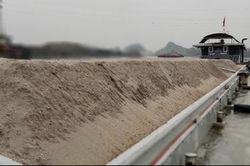 Xử phạt 35 triệu chủ tàu chở 500 m3 cát không có hóa đơn chứng từ