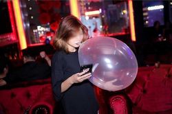Bóng cười: Nước mắt lăn dài sau 'cuộc vui' ngắn