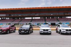MG ZS: CUV hạng B đầu tiên 'dám' ra đường đua