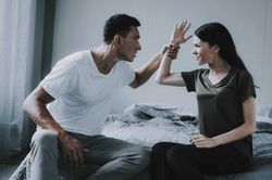 Phẫn nộ sở thích kỳ quái của vợ