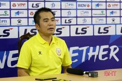 HLV Phạm Minh Đức: Bình Định đá hay, Hồng Lĩnh Hà Tĩnh 'kém duyên'!