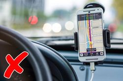 8 ứng dụng nguy hiểm cần xóa bỏ khỏi điện thoại ngay lập tức