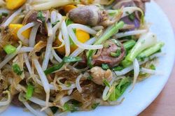 Học cách làm giá đỗ xào lòng thơm ngon, không tanh cả nhà ai cũng khen nức nở