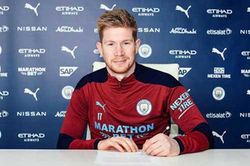 De Bruyne ký hợp đồng mới với Man City đến năm 2025