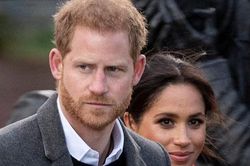 Đa số người Anh ủng hộ tước danh hiệu hoàng gia của Harry - Meghan