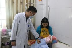 Thoát vị bẹn ở trẻ sơ sinh cần phát hiện sớm