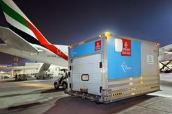 Emirates SkyCargo là hãng vận tải hàng không đầu tiên vận chuyển 50 triệu liều vắc xin COVID-19