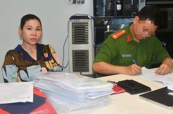Vụ án đại gia biệt thự dát vàng cho vay nặng lãi: Bắt tạm giam vợ một diễn viên