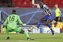 Điểm nhấn Porto 0-2 Chelsea: 'Đê chắn sóng' Mendy đưa Chelsea trở lại