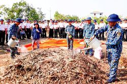 Vùng 4 Hải quân: Tập huấn xử lý chất thải hữu cơ thành phân bón