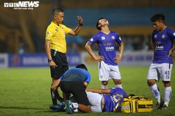 Hà Nội FC lần đầu thua Viettel: Bầu Hiển khó chịu, Quang Hải ngửa mặt than trời