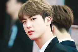 Hiệp hội đệ đơn khiếu nại, Jin BTS phải nhập ngũ sớm?
