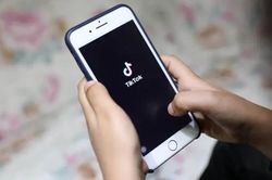 Thiếu niên cứu người sống cách xa hơn 1.000 km qua TikTok
