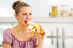 Những thói quen ăn chuối gây hại cho sức khỏe bạn nhất định phải bỏ ngay
