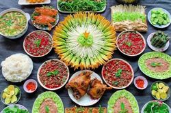 9X khoe loạt mâm cơm như đại tiệc dịp cuối tuần