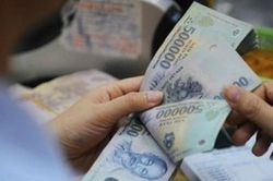 Chuyển thời điểm tăng lương tối thiểu sang 1/7 gây khó cho doanh nghiệp