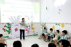 Bảo vệ trẻ tránh bị xâm hại tình dục