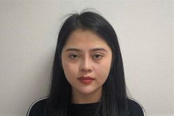 'Hotgirl' bị bắt khi đi ship ma túy cho khách