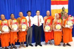 Đồng chí Trần Thanh Mẫn chúc Tết Chôl Chnăm Thmây tại Sóc Trăng, Cần Thơ