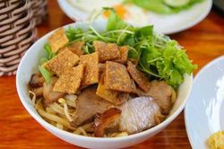 Du khách nước ngoài gợi ý 9 món đáng thử ở Việt Nam