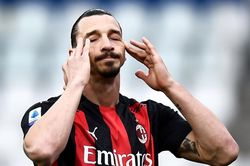 Ibrahimovic bị đuổi khỏi sân