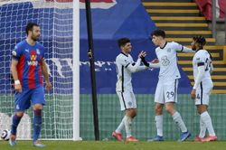 ĐIỂM NHẤN Crystal Palace 1-4 Chelsea: Không 'số 9' vẫn bùng nổ. Chelsea chạy đà cho C1