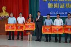 Đắk Lắk: Gần 400 giáo viên THCS được công nhận giáo viên dạy giỏi cấp tỉnh