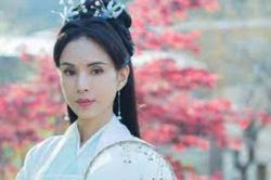 Lý Nhược Đồng 54 tuổi vẫn làm tiên nữ áo trắng, vừa xuất hiện đã gây chú ý bởi loạt ảnh photoshop quá đà
