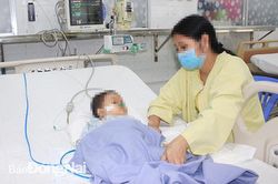 Lọc máu liên tục cho bệnh nhi bị bệnh tay chân miệng nặng
