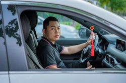 Chàng trai 25 tuổi quyết định táo bạo khi theo đuổi nghề hoàn toàn xa lạ