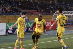 Cục diện V-League 2021 sau vòng 9: HAGL, Hà Nội FC còn nhiều vất vả